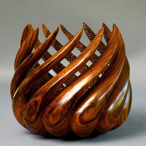 Spiral Vase in “Tou or Miro” wood